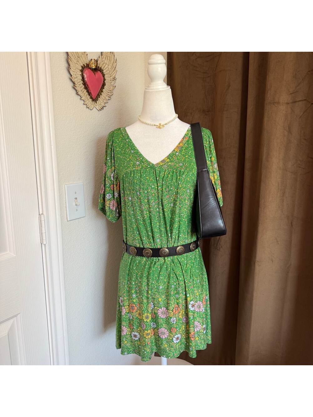 GLAM Green Floral V-Neck Short Puff Sleeve Dress, Lightweight Casual Summer